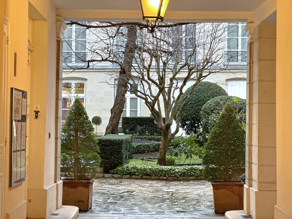 appartement 2 Pièces en vente sur PARIS (75006) - Plus de details