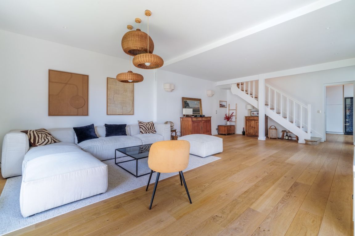 Acheter Maison 7 Pièces 177 m² Rueil-Malmaison