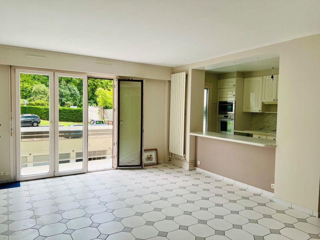 Louer Appartement 5 Pièces 102.8 m² Rueil-Malmaison