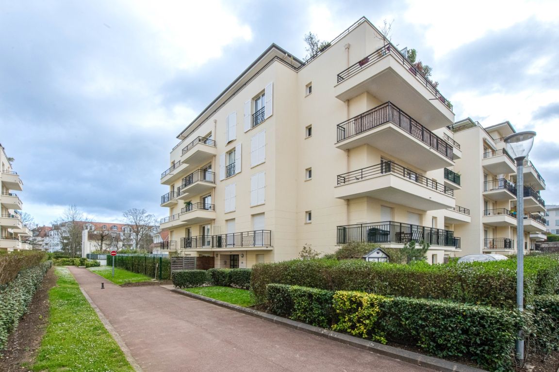 appartement 5 Pièces en location sur RUEIL MALMAISON (92500) - Plus de details