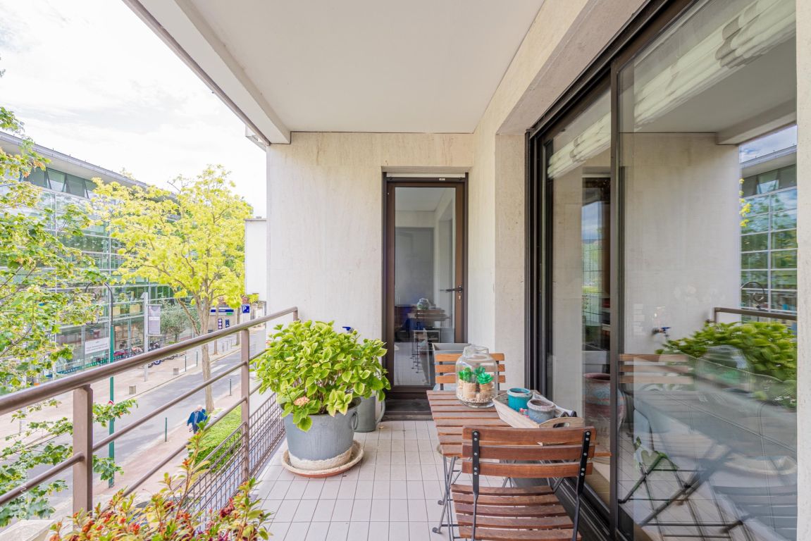appartement 5 Pièces en vente sur RUEIL MALMAISON (92500) - Plus de details