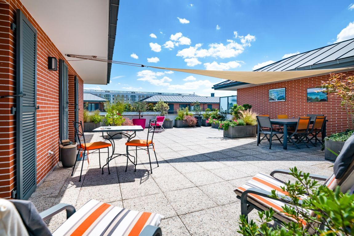 appartement 5 Pièces en vente sur RUEIL MALMAISON (92500) - Plus de details