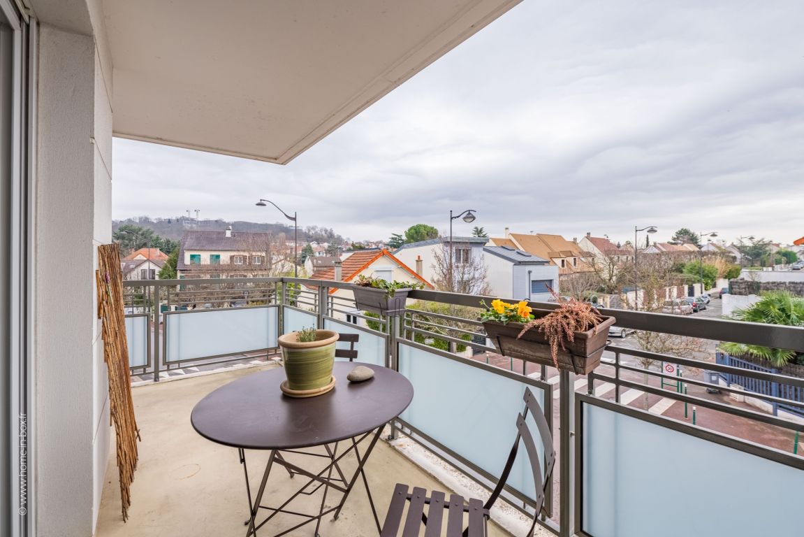 appartement 5 Pièces en vente sur RUEIL MALMAISON (92500) - Plus de details