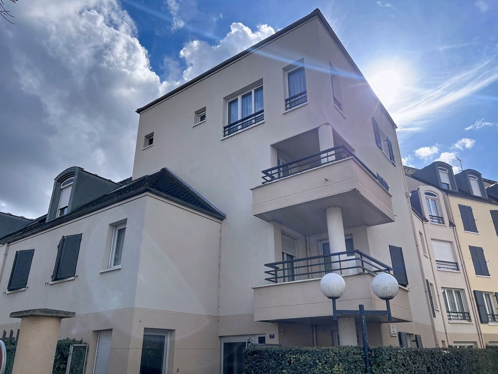 appartement 1 pièce en location sur RUEIL MALMAISON (92500) - Plus de details