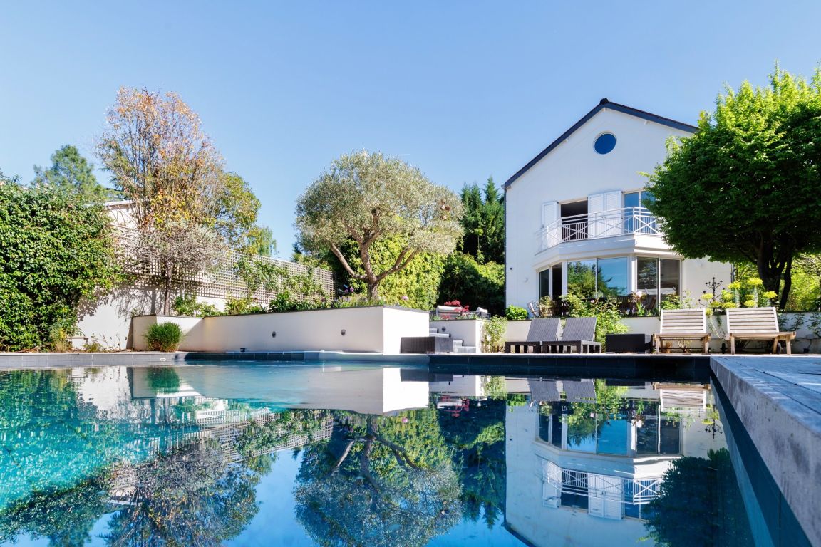 maison 9 Pièces en vente sur RUEIL MALMAISON (92500) - Plus de details