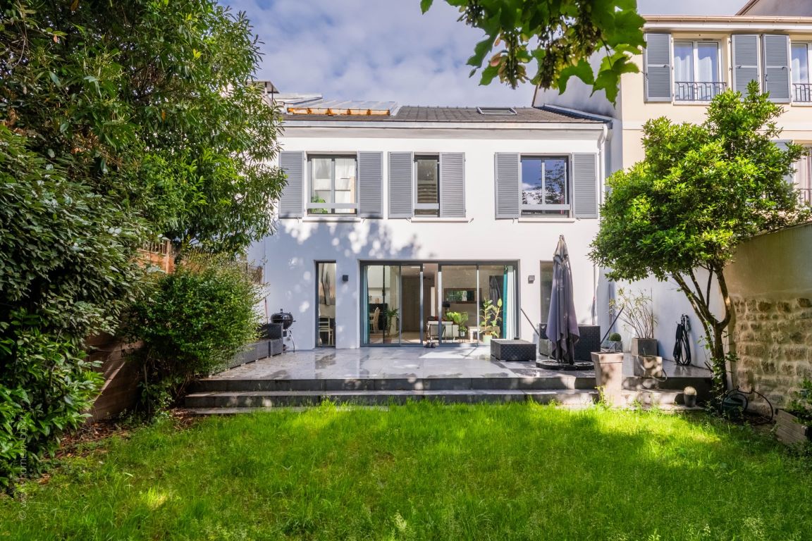 maison 7 Pièces en vente sur RUEIL MALMAISON (92500) - Plus de details