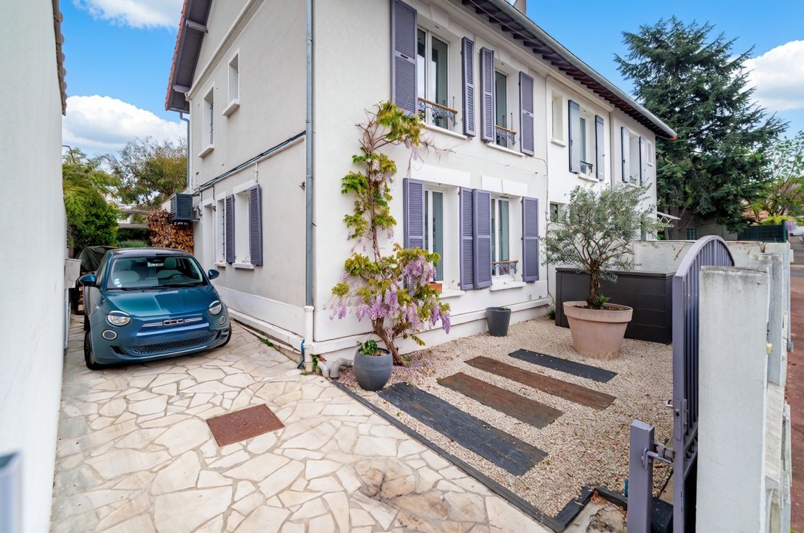 maison 6 Pièces en vente sur NANTERRE (92000) - Plus de details