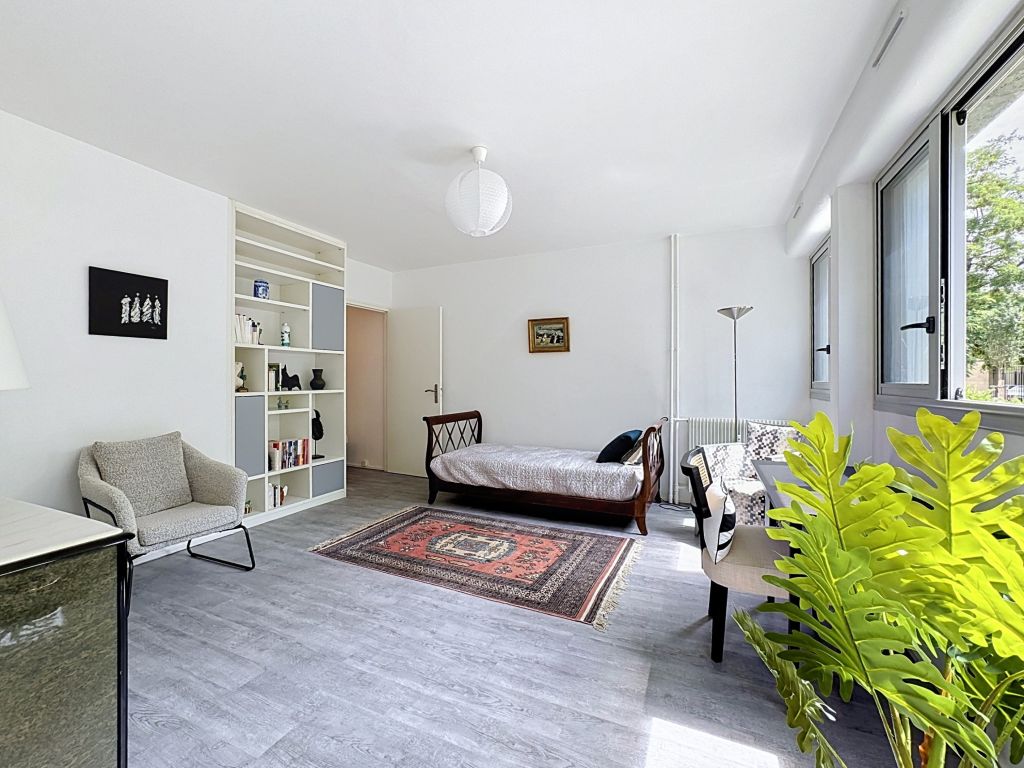 studio en vente sur RUEIL MALMAISON (92500) - Plus de details