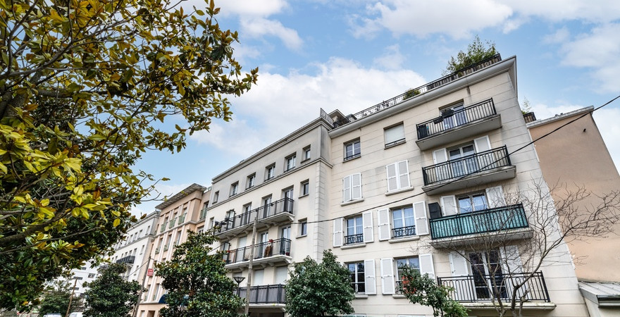 Appartement de standing 2 pièces Suresnes